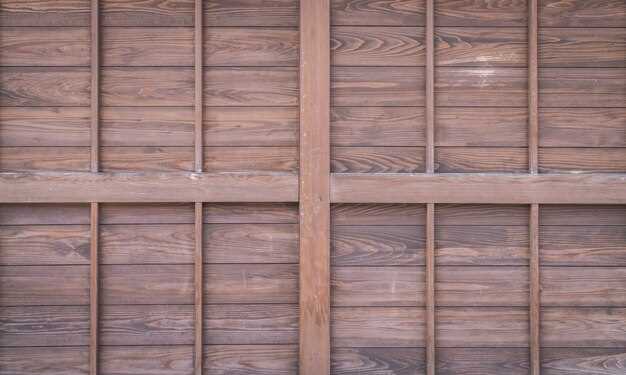 Не забывайте о современном подходе: можно использовать произведения искусства для решения задач размещения. Правильные пропорции сделают пространство более гармоничным и уютным.