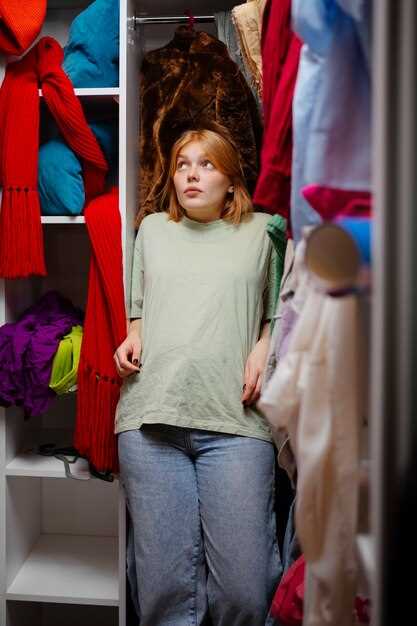 Освещение гардеробной: как правильно разместить светильники